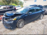 Toyota Camry Le 4T1B11HK0JU502207 photo