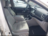 Toyota Highlander Limited Platinum 5TDDZRFH4HS452678 снимка