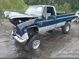 Chevrolet K20 1GCGK24M3FJ161821 снимка