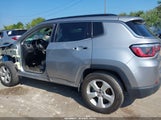 Jeep Compass Latitude 4X4 3C4NJDBB4JT397872 снимка