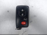 Toyota Prius Three JTDKN3DU9F1910029 снимка