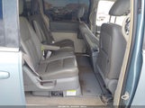 Chrysler Town & Country Touring 2A8HR54P68R822048 fotografie