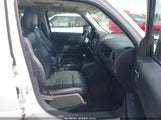 Jeep Patriot High Altitude Edition 1C4NJRFB7GD768142 photo