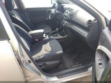 Toyota Rav4 Sport 2T3RF4DV1BW118902 снимка
