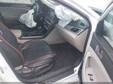 Hyundai Sonata Se 5NPE24AF0JH667780 снимка