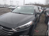 Hyundai Tucson Se KM8J2CA44JU790071 снимка