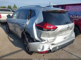 Nissan Rogue Sv JN8AT2MV5KW379014 fotografie
