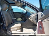 Nissan Altima Hybrid 1N4CL2AP9BC185572 снимка