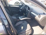 Audi A4 2.0T Premium WAUBFAFLXDN011950 снимка