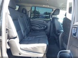 Chevrolet Suburban Lt 1GNSCHKC1JR130685 снимка