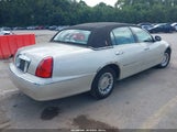 Lincoln Town Car Cartier 1LNHM83W0XY689406 снимка