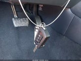 Toyota Corolla Le 5YFEPRAE9LP104383 снимка