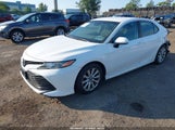 Toyota Camry Le 4T1B11HK8JU086875 fotografie
