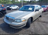 Lincoln Town Car Signature Limited 1LNHM82W05Y626210 fotografie