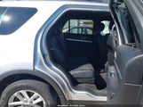 Ford Explorer Xlt 1FM5K7D86HGD82218 fotografie