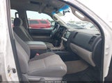 Toyota Tundra Grade 4.6L V8 5TFRM5F13AX011740 снимка
