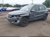 Volkswagen Tiguan S WVGBV7AXXGW525276 photo