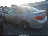 Toyota Corolla Le 2T1BU4EE2AC499111 fotografie