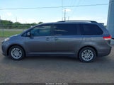 Toyota Sienna Xle V6 8 Passenger 5TDYK3DC8ES430088 photo