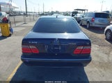 Mercedes-Benz E 320 Special Edition WDBJF65J52B402285 снимка