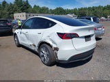 Tesla Model Y Long Range Dual Motor All-Wheel Drive 5YJYGDEE5MF083409 photo