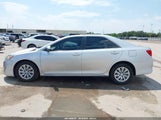 Toyota Camry Le 4T4BF1FKXER369732 снимка