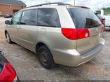 Toyota Sienna Le 5TDKK4CC9AS319573 снимка