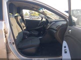 Hyundai Accent Se KMHCU5AE9CU042068 снимка