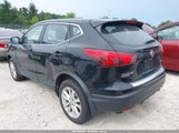 Nissan Rogue Sport S JN1BJ1CR1HW135585 снимка