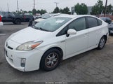 Toyota Prius Two JTDKN3DU7B0326499 photo