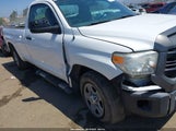 Toyota Tundra Sr 5.7L V8 5TFNY5F11GX207722 photo