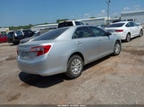 Toyota Camry Le 4T4BF1FK8DR332645 снимка