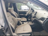 Jeep Cherokee Latitude Plus 4X4 1C4PJMLX3KD447235 снимка