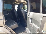 Jeep Wrangler Jk Unlimited Altitude 4X4 1C4BJWEG1JL821557 fotografie
