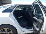 Kia K5 Lxs 5XXG14J27NG147859 photo