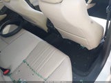 Honda Accord Touring 1HGCV2F97NA009801 fotografie