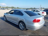 Volkswagen Passat 2.0L Tdi Sel Premium 1VWCN7A36EC040750 fotografie