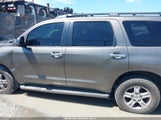 Toyota Sequoia Limited 5.7L V8 5TDZY68A98S001270 fotografie