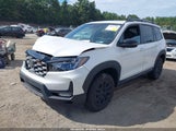Honda Passport Awd Trailsport 5FNYF8H69PB037181 photo