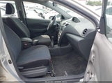 Toyota Yaris JTDBT923271037891 снимка