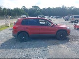 Volkswagen Tiguan S WVGAV7AX2FW005986 снимка