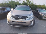 Kia Sorento Limited V6 5XYKW4A7XFG615328 fotografie