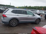 Volkswagen Tiguan 2.0T Se/2.0T Se R-Line Black/2.0T Sel 3VV2B7AXXMM106421 photo