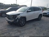 Toyota Highlander Xle 5TDKZRFH4KS567859 снимка