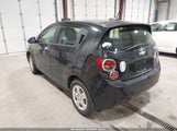Chevrolet Sonic Ls Auto 1G1JA6SH7F4108312 снимка