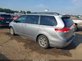 Toyota Sienna Xle V6 8 Passenger 5TDYK3DC0DS306430 photo