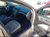 Ford Fusion S 3FA6P0G72KR127883 снимка