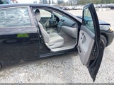 Toyota Camry Le 4T1BE46K39U294859 снимка