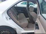 Toyota Camry Le JTDBE30K163054587 снимка
