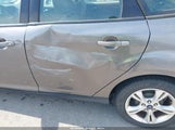 Ford Focus Se 1FADP3F24EL301017 снимка
